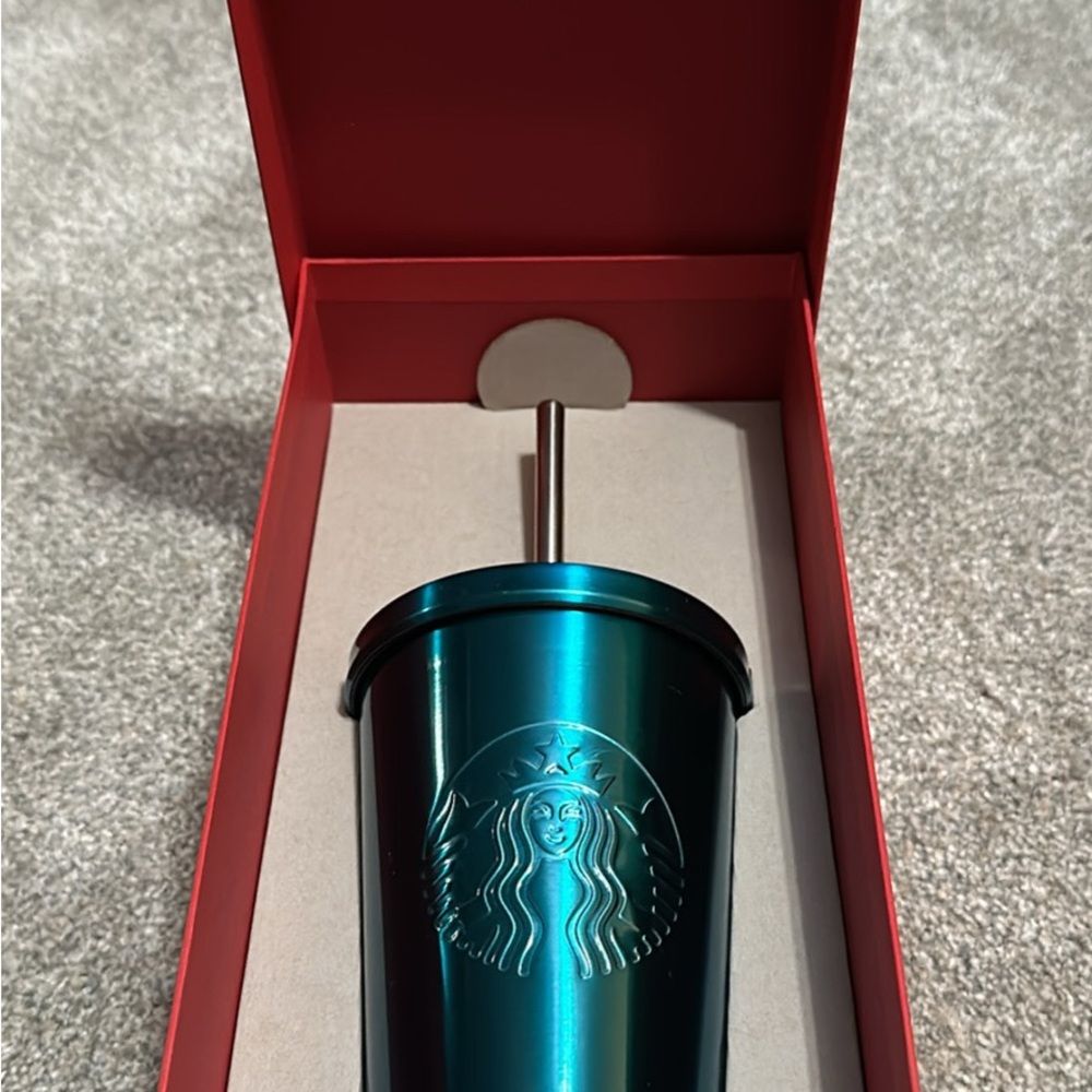 Price is firm Starbucks cup w/ box